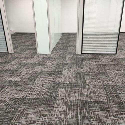 选购地毯的方法以及地毯的保养